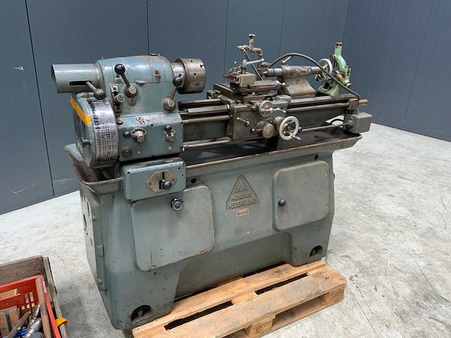 Hembrug draaibank met toebehoren - afbeelding 2 van  6