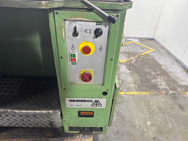 Hemburg - ai ergonomic - draaibank - afbeelding 12 van  14