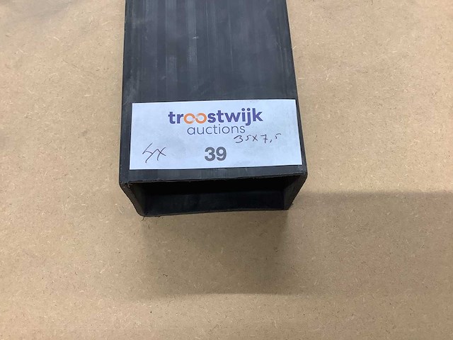 Hemelwaterafvoer epdm zijuitloop - stadsuitloop hwa epdm (4x) - afbeelding 5 van  5