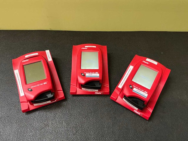 Hemocue glucose 201 dm glucose meter (5x) - afbeelding 1 van  5