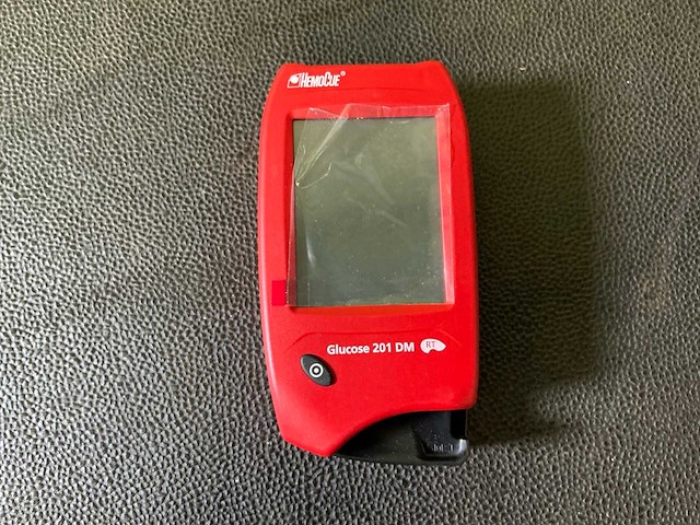 Hemocue glucose 201 dm meetapparuur (3x) - afbeelding 2 van  6