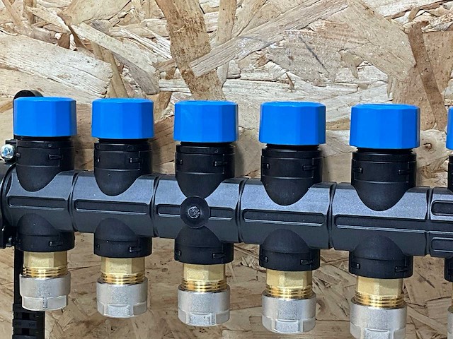 Henco verdeler rechts - afbeelding 4 van  8