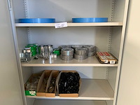 Henderson, axa diverse materialen - afbeelding 1 van  6