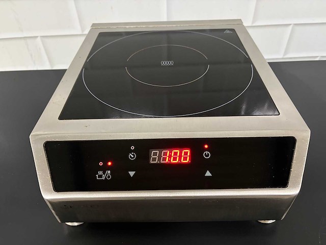 Hendi - 3500d - inductie - kookplaat - afbeelding 2 van  3