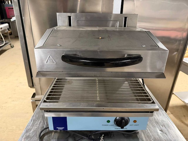 Hendi - grill - salamander - afbeelding 2 van  3