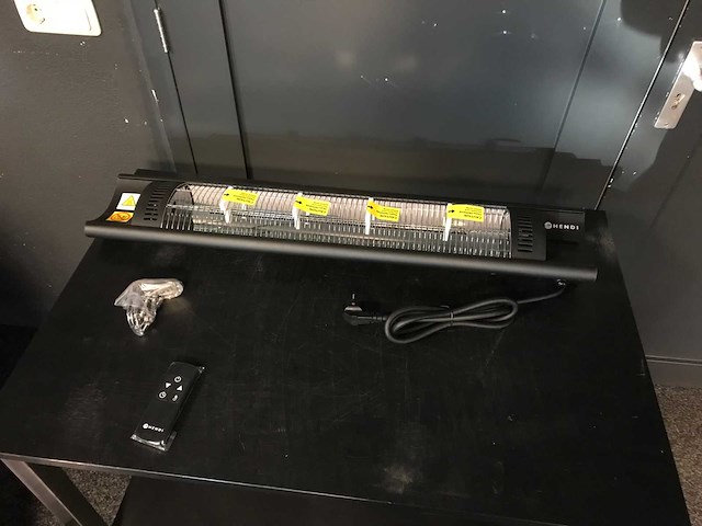 Hendi - infrarood patio heater - afbeelding 1 van  1