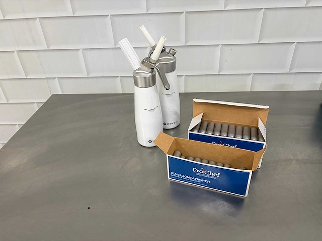 Hendi - slagroomspuit met patronen (2x) - afbeelding 1 van  3