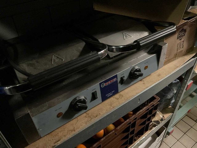 Hendi 263808 contactgrill - afbeelding 1 van  1
