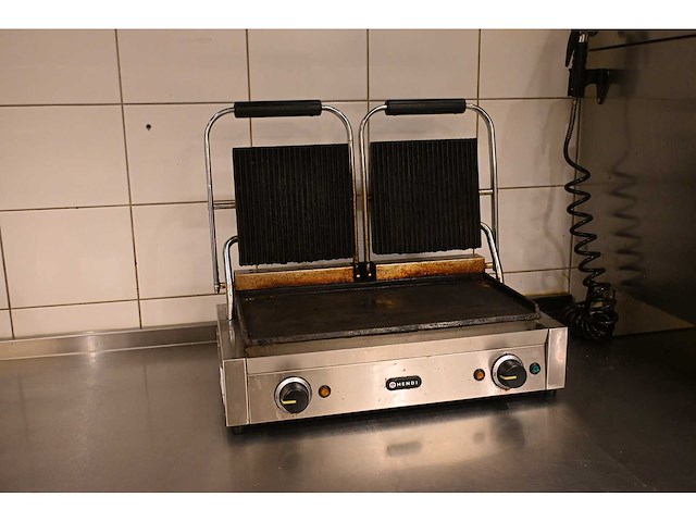 Hendi 263808 dubbele grillapparaat - afbeelding 1 van  3