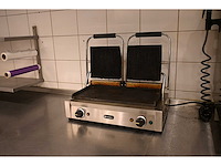 Hendi 263808 dubbele grillapparaat - afbeelding 2 van  3