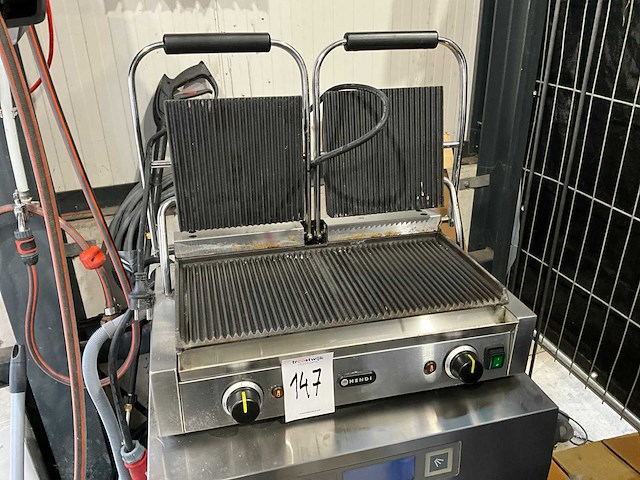 Hendi dubbele contactgrill - afbeelding 3 van  3