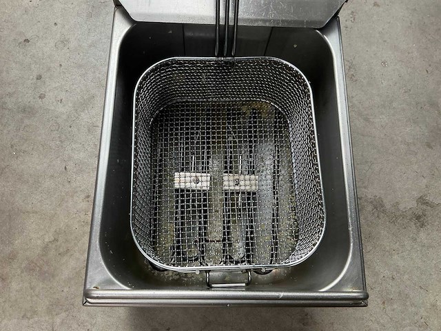 Hendi friteuse - afbeelding 3 van  4