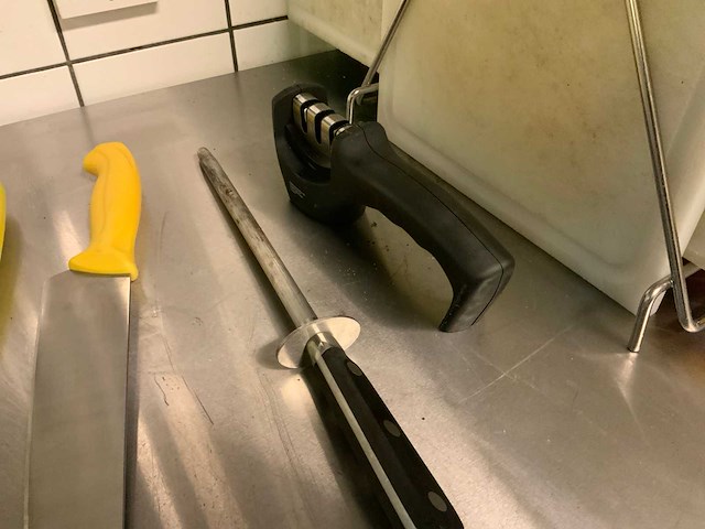 Hendi, giesser messen en snijplanken - afbeelding 4 van  6