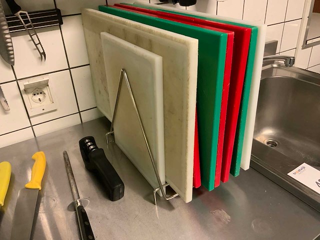 Hendi, giesser messen en snijplanken - afbeelding 5 van  6