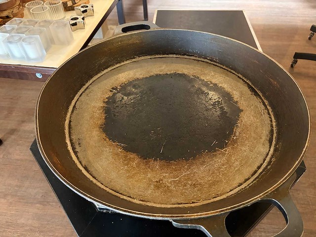 Hendi partypan met verrijdbaar onderstel - afbeelding 3 van  3