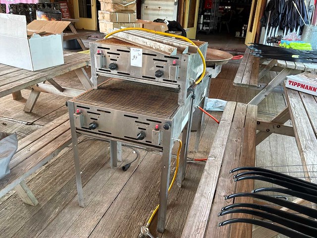 Hendi roast master maxi gas bbq (3x) - afbeelding 2 van  5