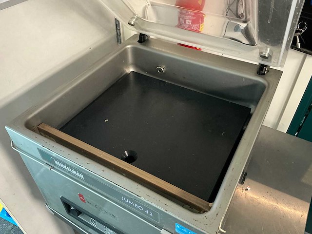 Henkelman - jumbo 42 - vacumeermachine - afbeelding 3 van  5
