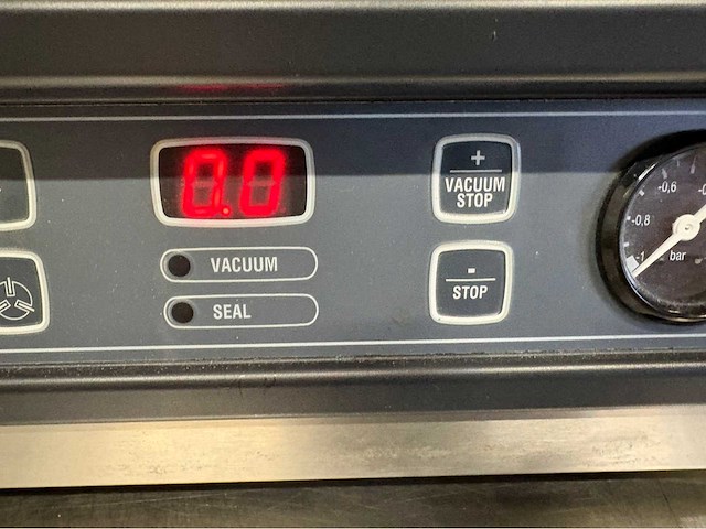 Henkelman jumbo plus vacuümmachine - afbeelding 1 van  4