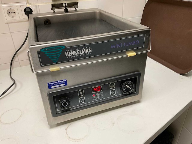 Henkelman mini jumbo vacuümmachine - afbeelding 2 van  2