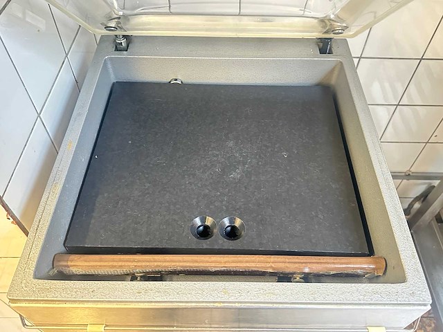 Henkelmann - 200a - vacumeermachine op mobiel onderstel - afbeelding 6 van  11