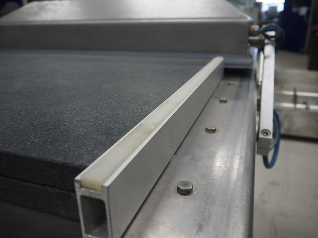 Henkovac - afbeelding 14 van  16