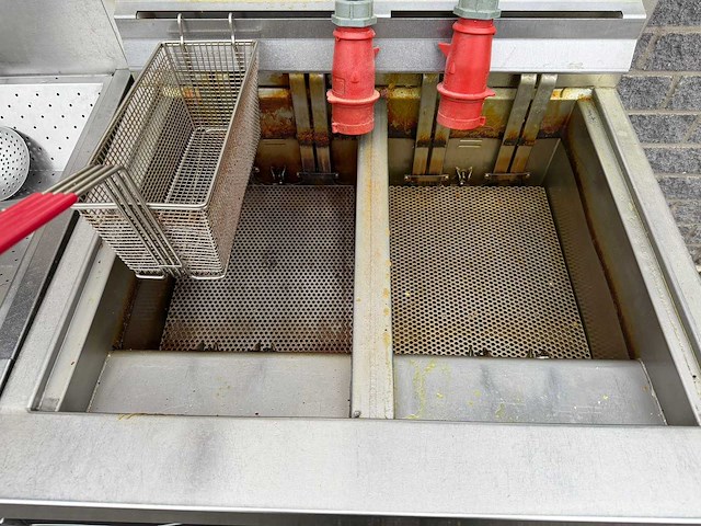 Henny penny - dubbel pans - friteuse - afbeelding 4 van  5