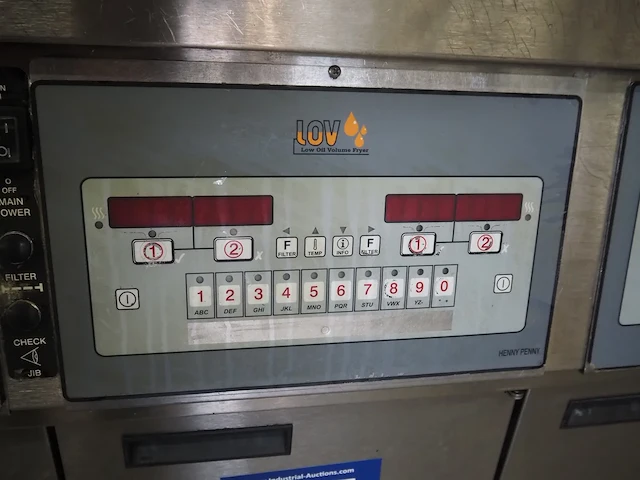 Henny penny - afbeelding 3 van  16