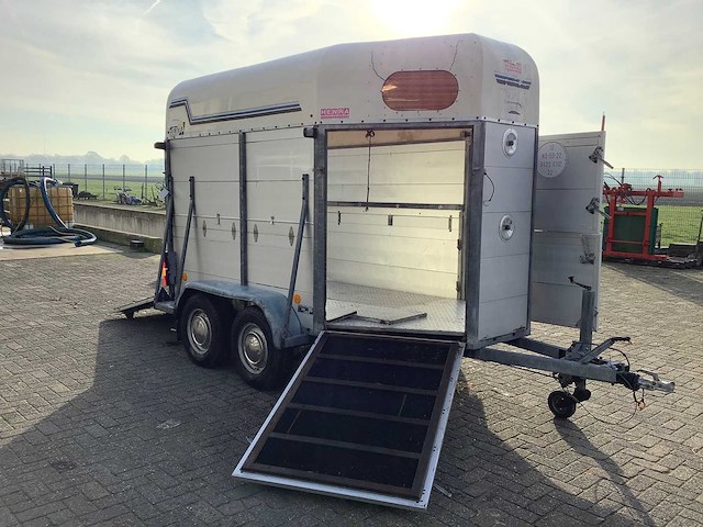 Henra - wh25 - paardentrailer - afbeelding 1 van  12