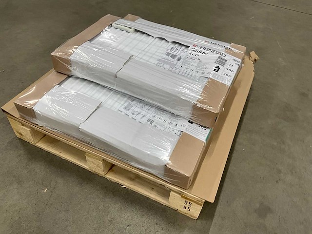 Henrad 0597042106 paneelradiator softline eco 400-21-600 556w (3x) - afbeelding 3 van  9