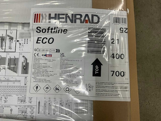 Henrad 0597042106 paneelradiator softline eco 400-21-600 556w (3x) - afbeelding 6 van  9