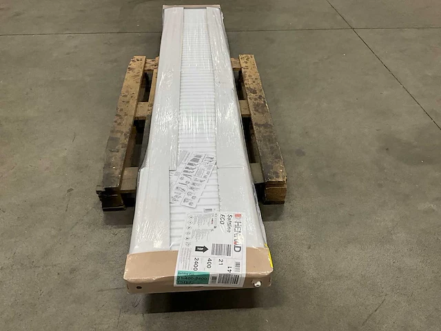 Henrad 0597042124 paneelradiator softline eco 400-21-2400 2225w - afbeelding 3 van  7