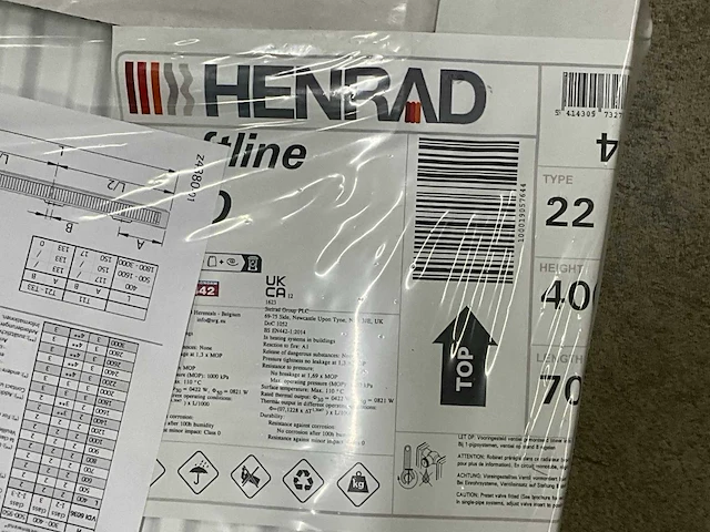 Henrad 0597042207 paneelradiator softline eco 400-22-700 821w (4x) - afbeelding 6 van  9