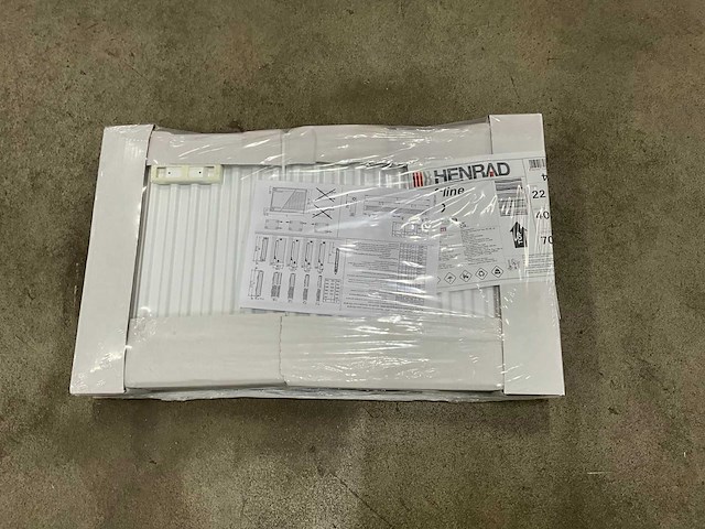 Henrad 0597042207 paneelradiator softline eco 400-22-700 821w (5x) - afbeelding 2 van  9