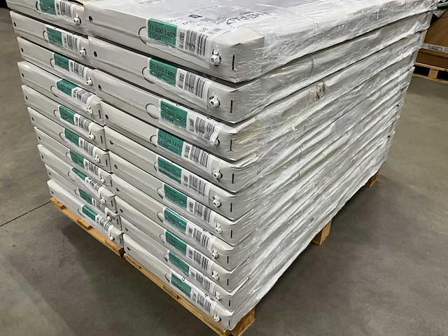 Henrad 0597052114 paneelradiator softline eco 500-21-1400 1550w - afbeelding 3 van  4