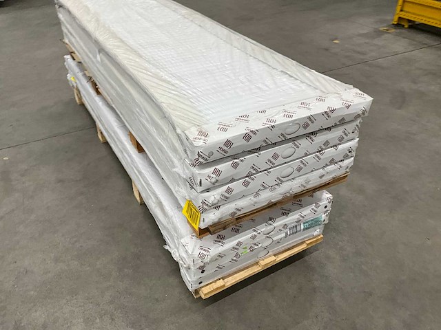 Henrad 0597061122 paneelradiator softline eco 600-11-2200 2156w - afbeelding 2 van  8