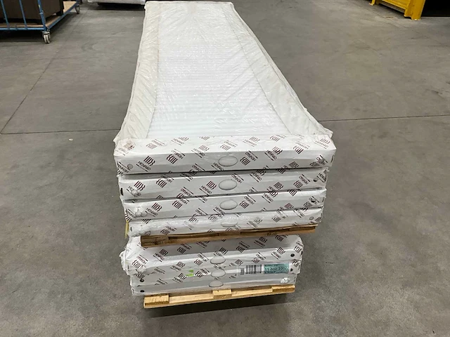 Henrad 0597061122 paneelradiator softline eco 600-11-2200 2156w - afbeelding 3 van  8