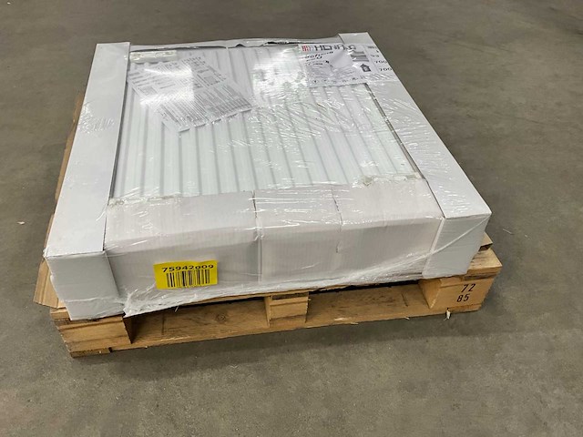Henrad 0597073307 paneelradiator softline eco 700-33-700 1825w - afbeelding 3 van  7