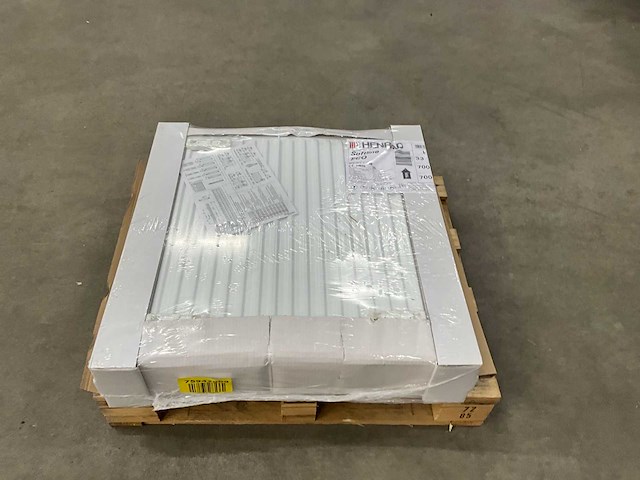Henrad 0597073307 paneelradiator softline eco 700-33-700 1825w - afbeelding 4 van  7