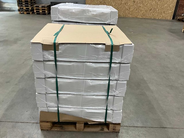 Henrad 0597073308 paneelradiator softline eco 700-33-800 2086w (11x) - afbeelding 4 van  4