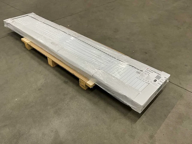 Henrad 0598052226 paneelradiator softline eco l 500-22-2600 links 3643w - afbeelding 1 van  8