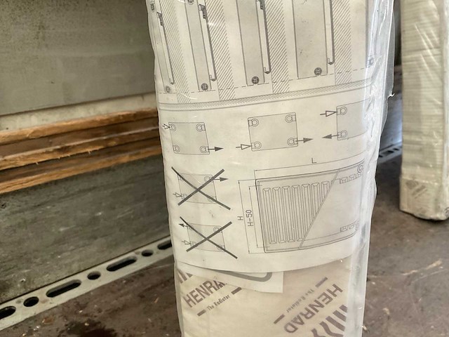 Henrad designradiator 60x90cm - afbeelding 3 van  3