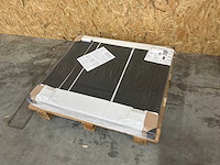 Henrad everest plan 900-21-1000 designradiator 1690w / a9005 - afbeelding 1 van  5