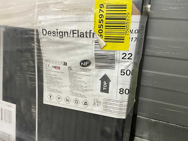 Henrad everest plan designradiator 500-22-800mm - afbeelding 4 van  4