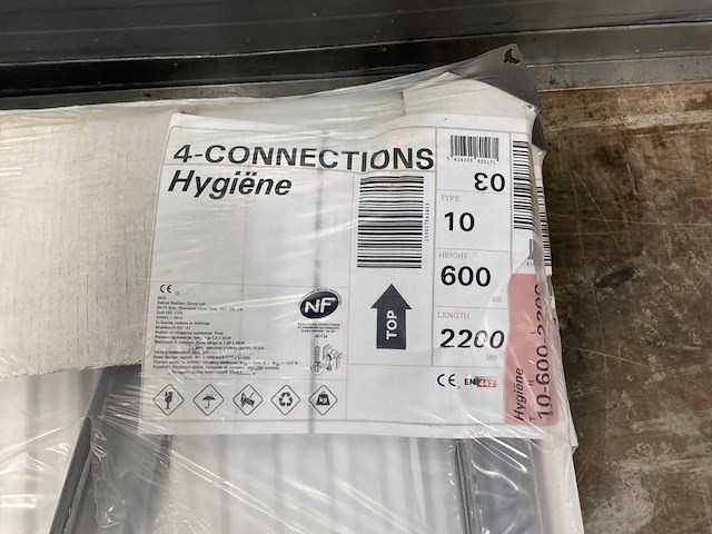 Henrad hygiene type 10 paneelradiator (10x) - afbeelding 8 van  10