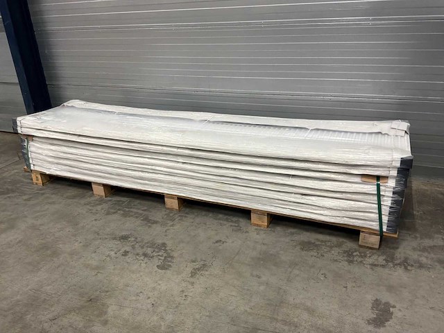 Henrad hygiene type 10 paneelradiator (8x) - afbeelding 2 van  9