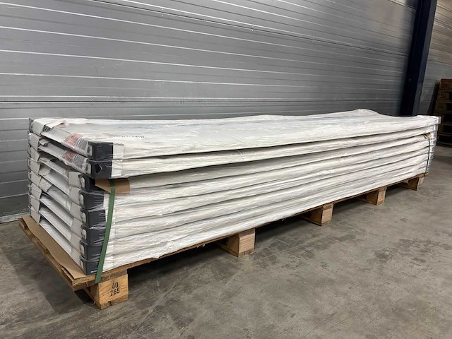 Henrad hygiene type 10 paneelradiator (8x) - afbeelding 5 van  9