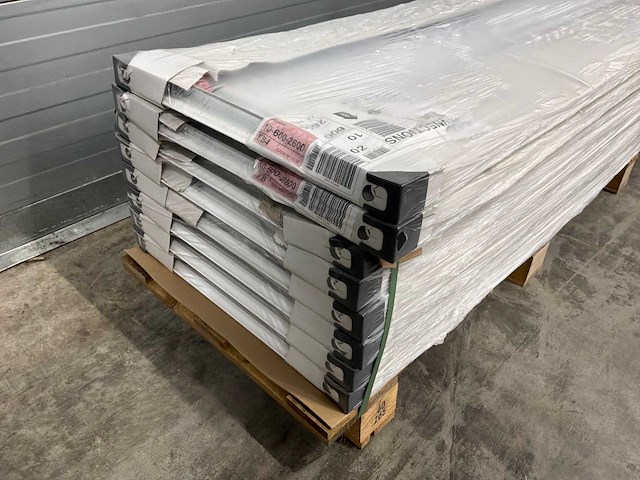 Henrad hygiene type 10 paneelradiator (8x) - afbeelding 6 van  9