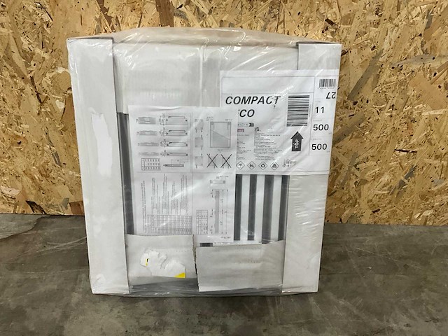 Henrad paneelradiator compact line 500-11-500 373w - afbeelding 1 van  2