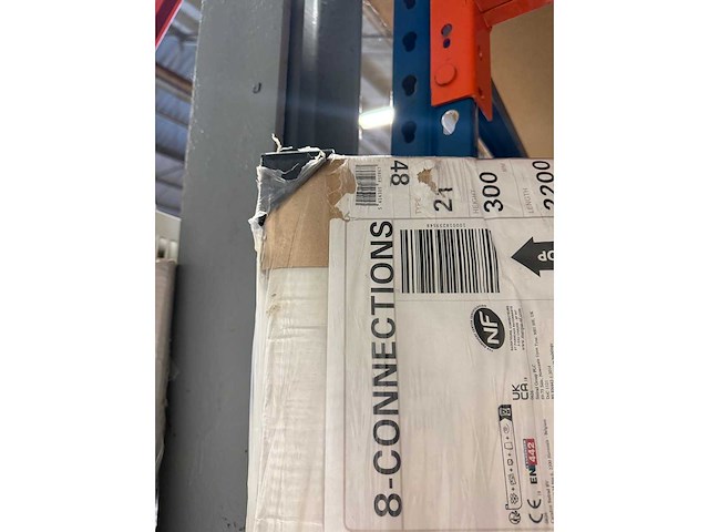 Henrad premium 8 paneelradiator met 8 aansluitingen - afbeelding 3 van  3