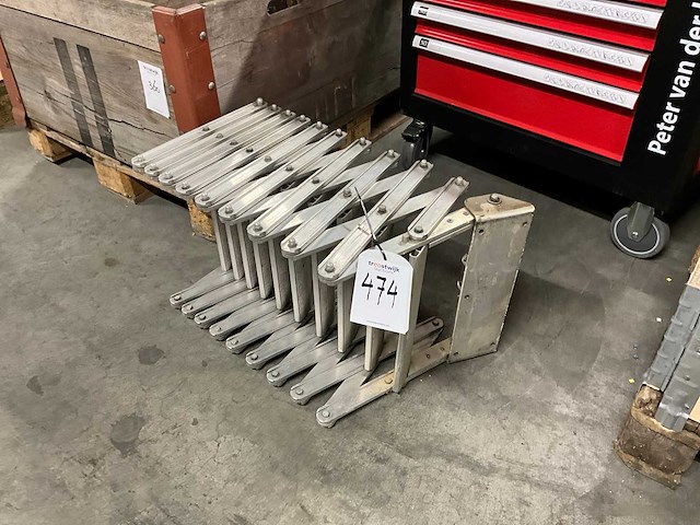 Henri brands mercura zoldertrap - afbeelding 1 van  2